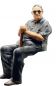 Preview: Elton, Modellbahnfigur sitzend handbemalt, Spur 0 (Null), 1:45