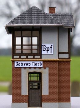 Stellwerk Bottrop Nord, Lasercut-Bausatz, Spur H0, 1:87