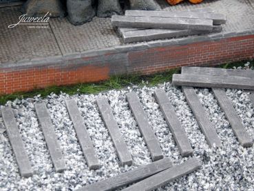 Preview: Bahnschwellen Holz-Optik, gealtert, 50 Stück, Spur 0 (Null), 1:45 Preview: Bahnschwellen Holz-Optik, gealtert, 50 Stück, Spur 0 (Null), 1:45