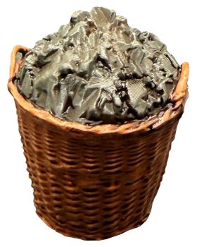 Preview: Holzkorb und Kohlekorb, je 1 Stück handbemalt, Spur 1, 1:32