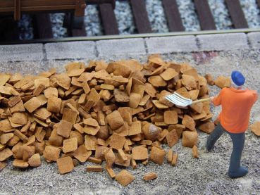 Preview: Masseln Metallbarren Schrott, rostig magnetisch, 150g, Spur 0 (Null), 1:45