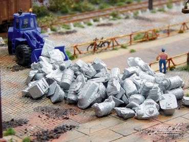 Preview: Metallschrott Alu, 30g, Spur H0, 1:87