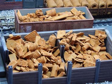 Preview: Metallschrott rostig magnetisch, 60g, Spur H0, 1:87