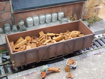 Preview: Metallschrott rostig magnetisch, 100g, Spur 0 (Null), 1:45