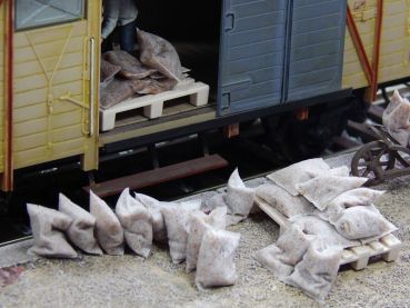 Preview: Säcke gefüllt, flexibel aus Stoff, 25 Stück, Spur 0 (Null), 1:45 Preview: Säcke gefüllt, flexibel aus Stoff, 25 Stück, Spur 0 (Null), 1:45