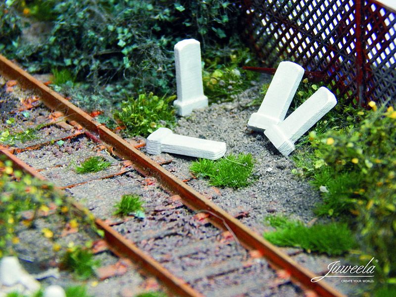 Kilometersteine blanko, ca. 50 Stück, Spur H0, 1:87