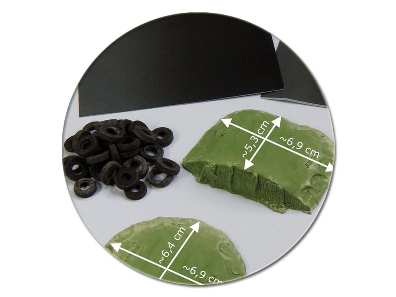 Silagehaufen grün mit Abdeckfolie und Reifen, 3 Stück, Spur H0, 1:87